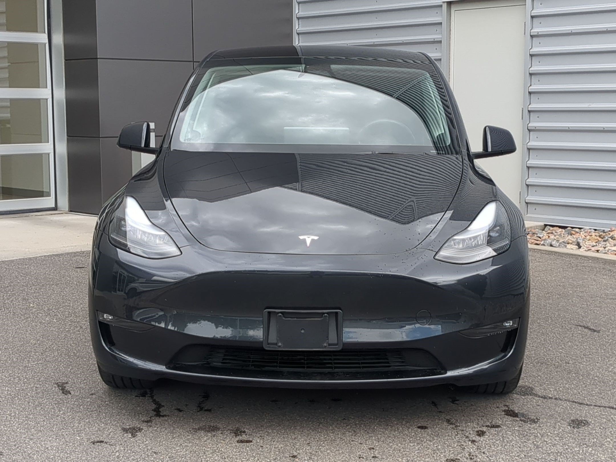 Used 2024 Tesla Model Y Long Range with VIN 7SAYGDEE0RF992300 for sale in Salt Lake City, UT