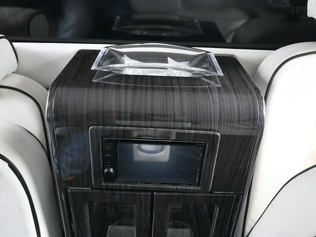 Used 2020 Black Cadillac Platinum Edition image 21