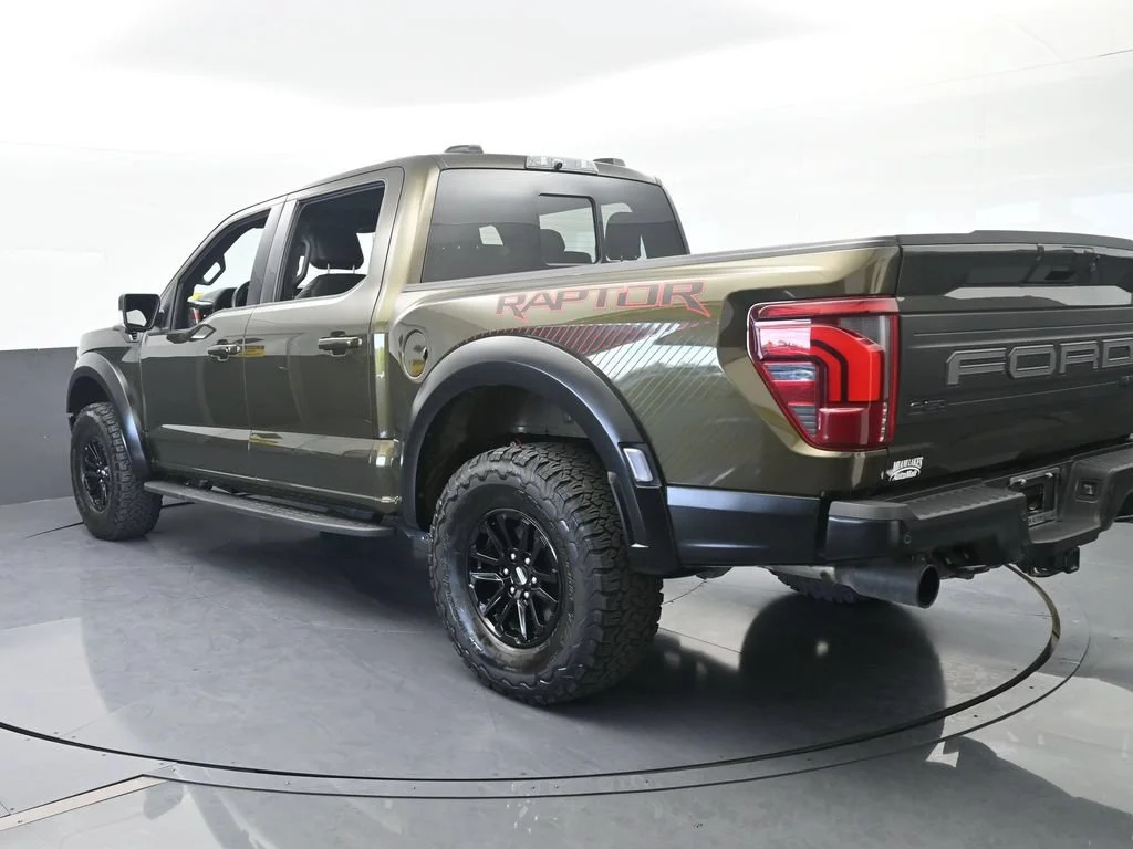 Used 2025 Green Ford Raptor image 3