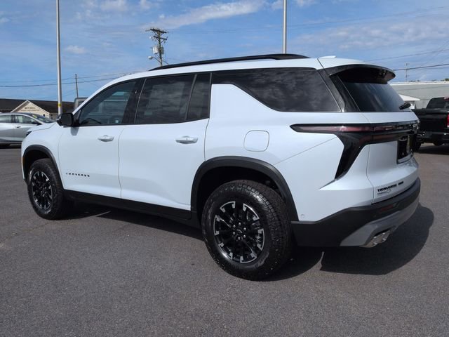 New 2026 Polar White Tricoat Chevrolet Z71 image 3