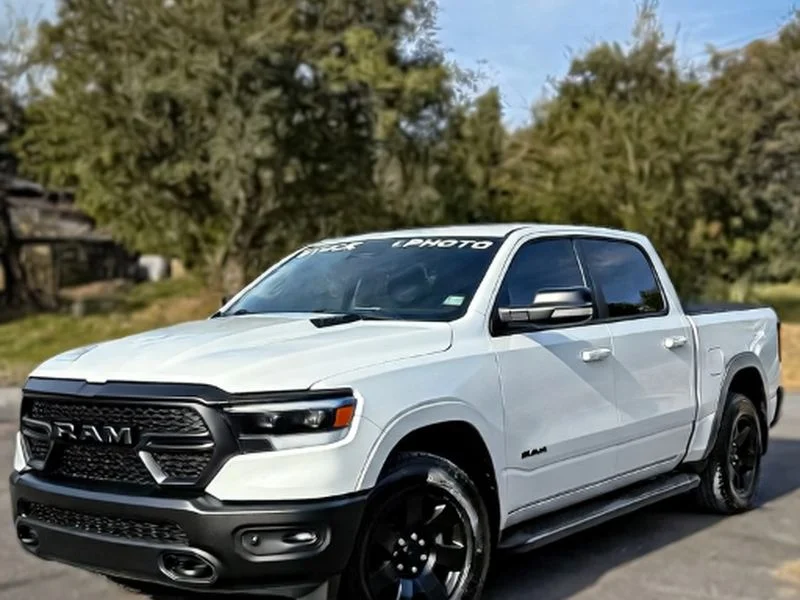 Used 2022 Bright White Clearcoat Ram Tradesman image 3