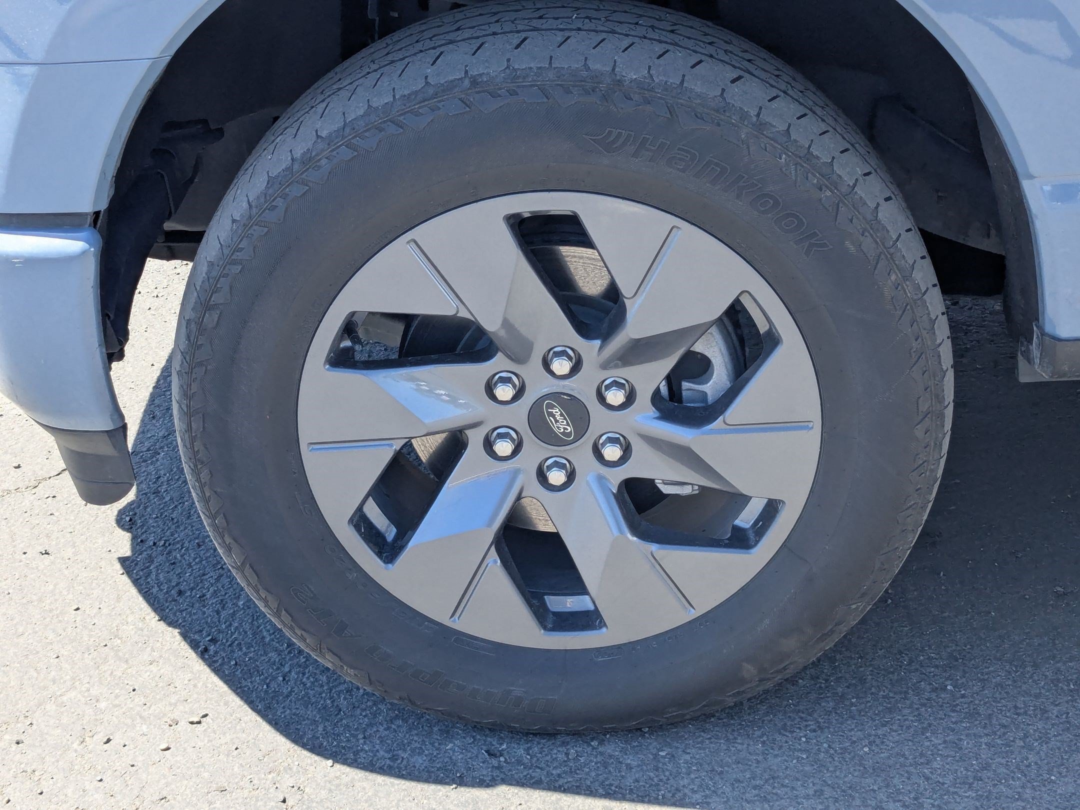 Used 2023 Azure Gray Metallic Ford LARIAT image 12