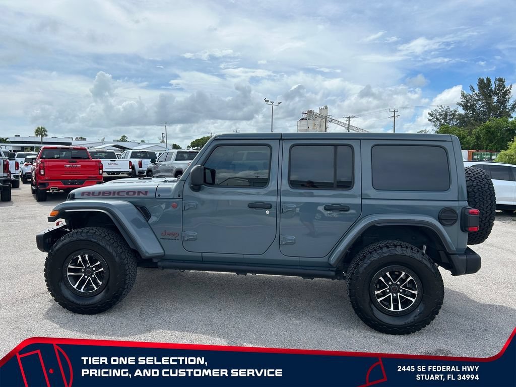 Used 2024 Gray Jeep 4-Door Recon 4x4 image 8