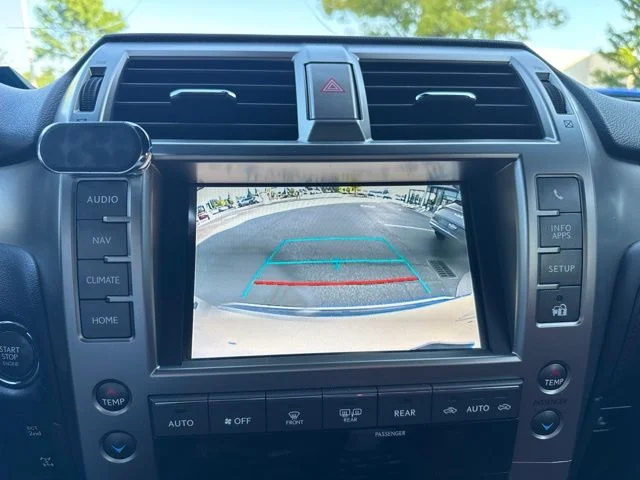 Used 2020 White Lexus 460 image 14