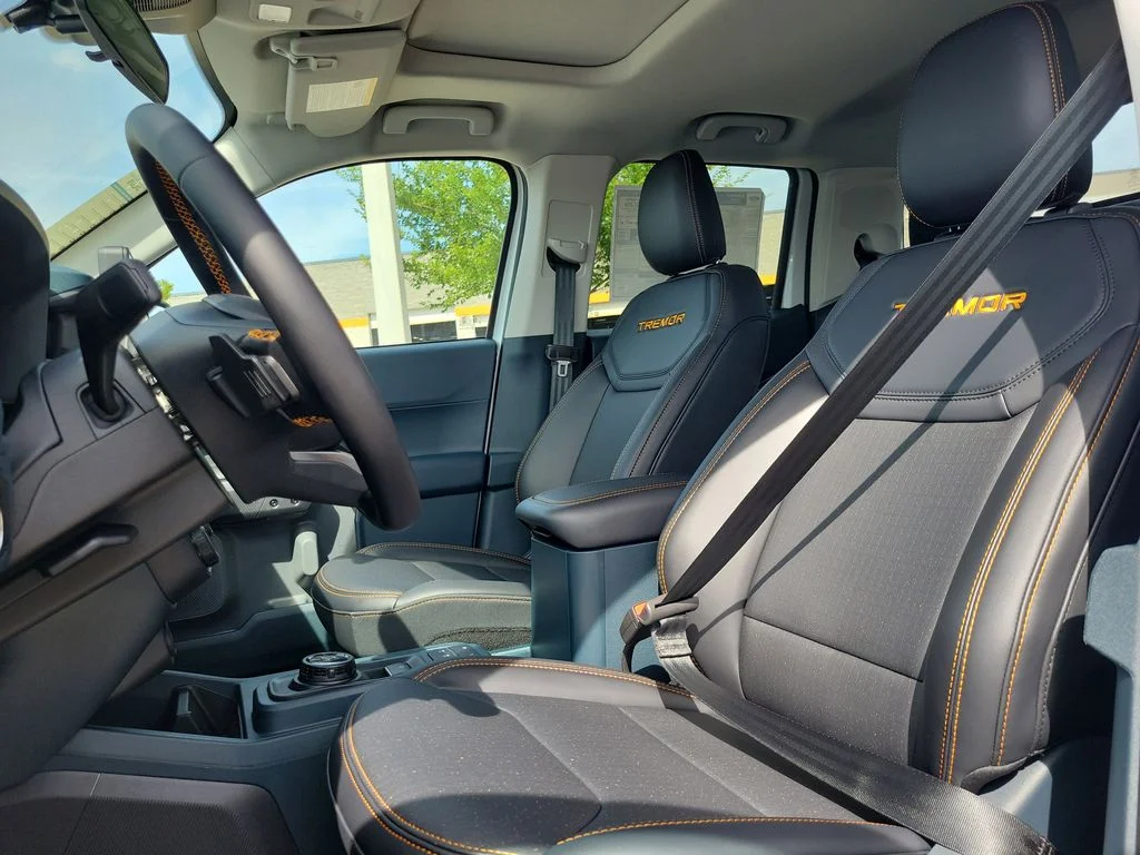 New 2026 Oxford White Ford Tremor® image 19