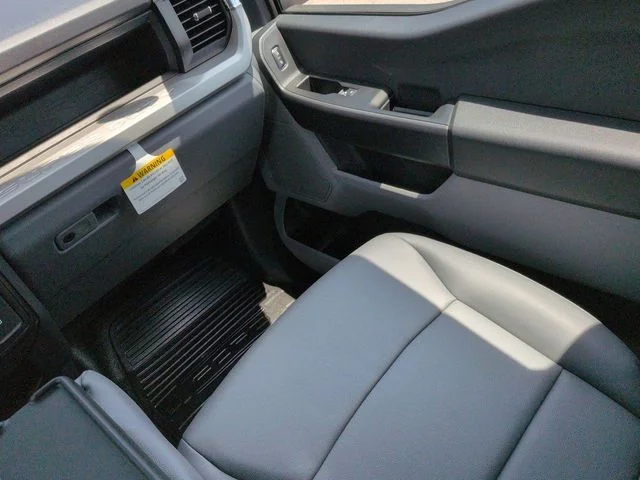 New 2026 Oxford White Ford F-250® XL image 17