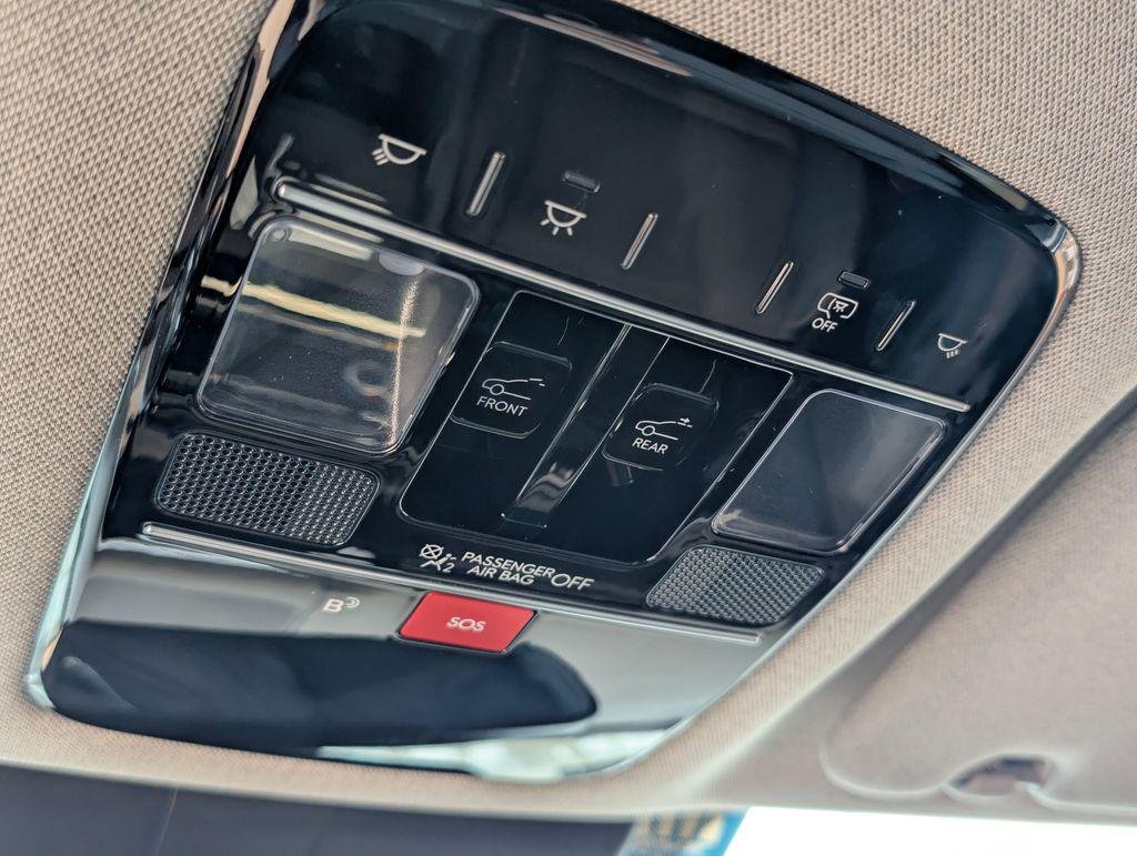 2026 Hyundai Santa Fe Limited - Photo 21