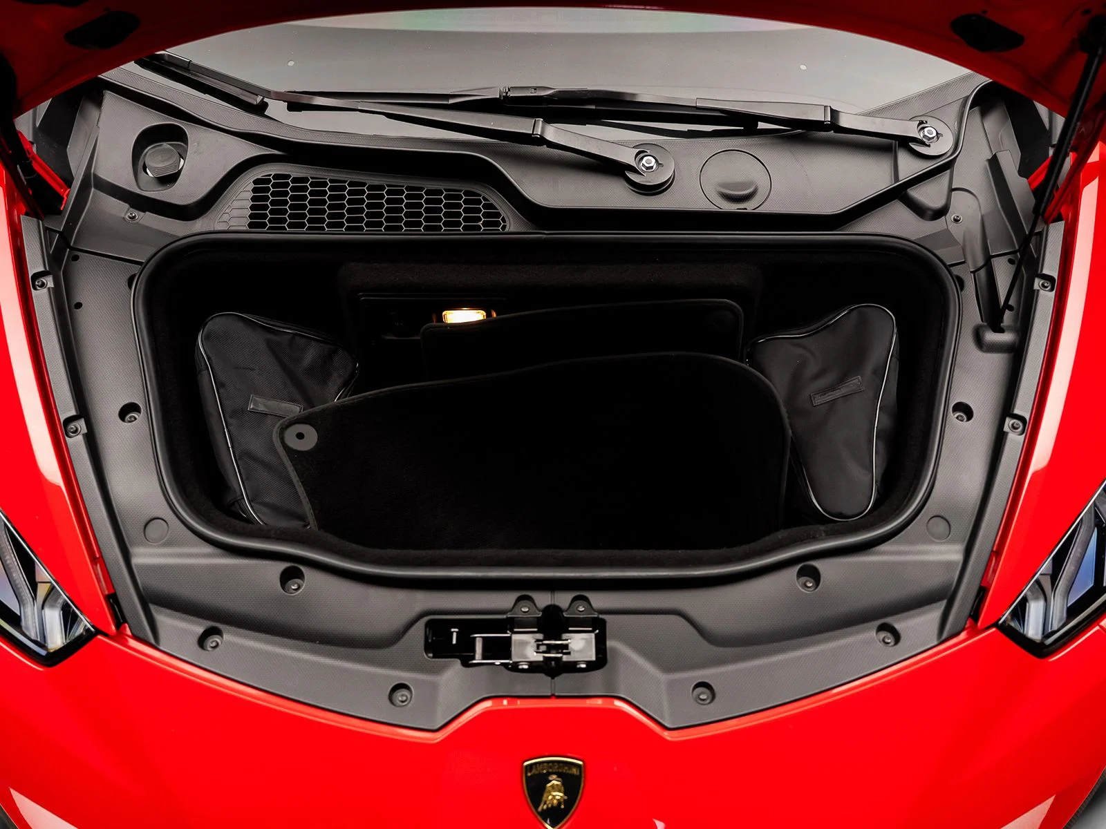 Used 2016 Red Lamborghini LP610-4 image 59