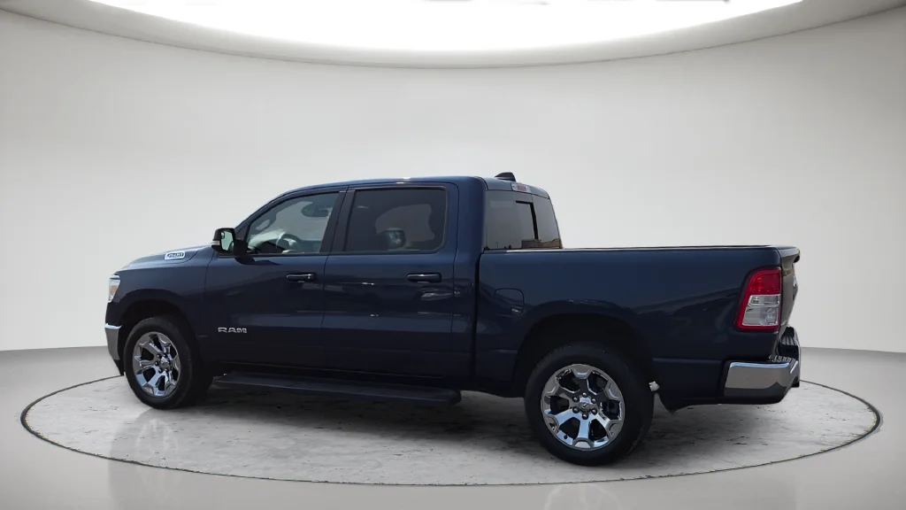 Used 2022 Blue Ram Big Horn/Lone Star image 16