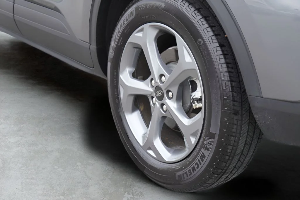 Used 2025 Gray Metallic Ford ST-Line image 10