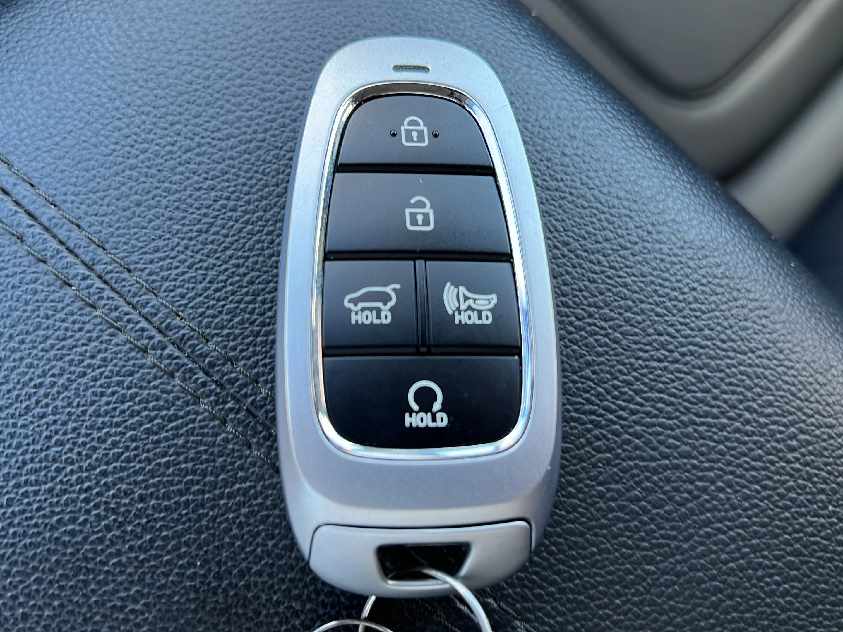 Used 2024 Hampton Gray Hyundai SEL image 29