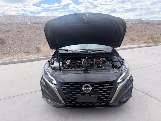 2025 Nissan Altima SR - Photo 36