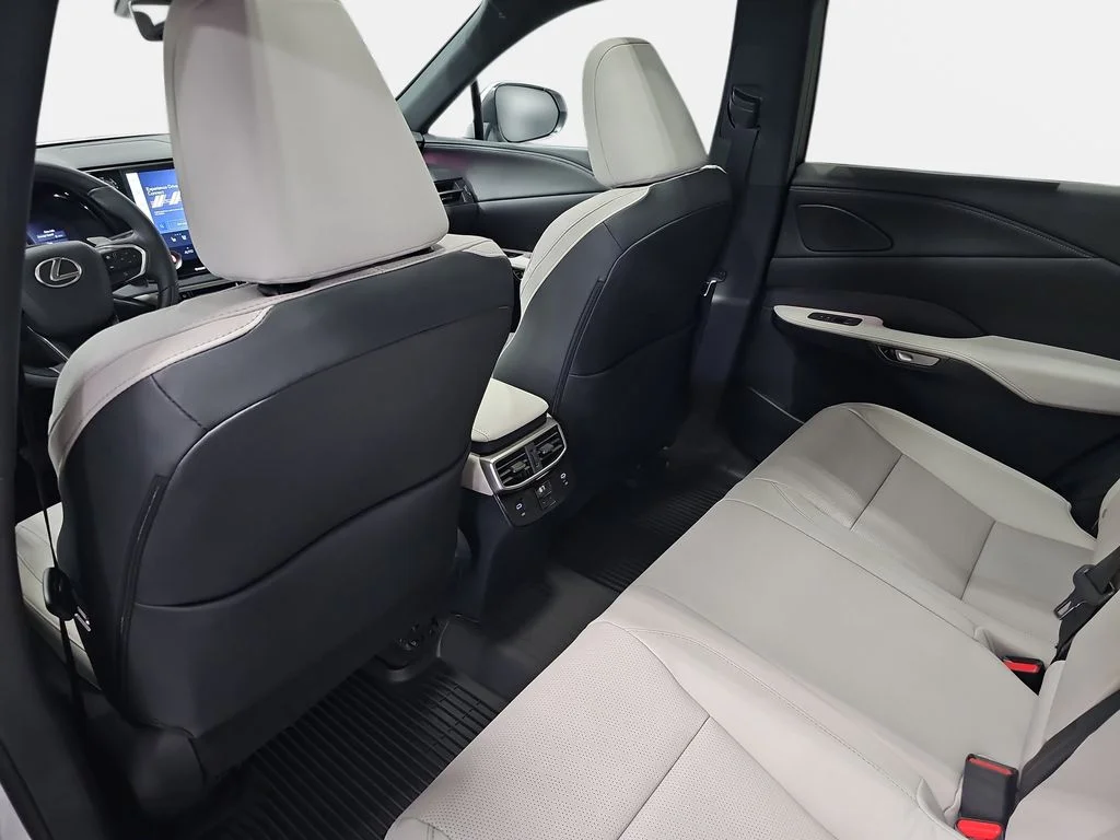 New 2026  Lexus 350h Premium+ image 11