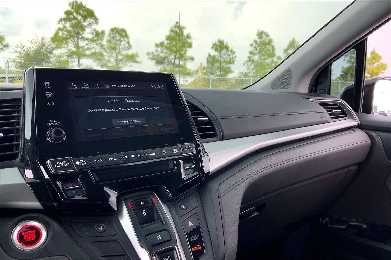 Used 2019 Lunar Silver Metallic Honda EX-L w/Navi/RES image 35