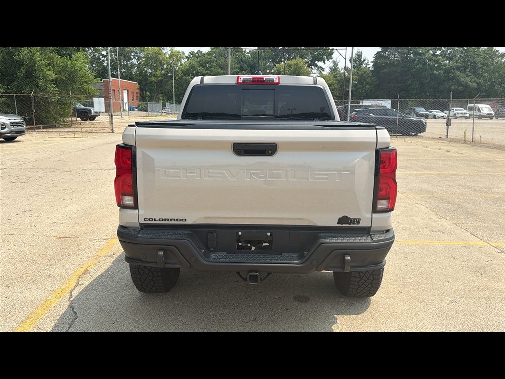 Used 2026 White Sands Chevrolet ZR2 image 30