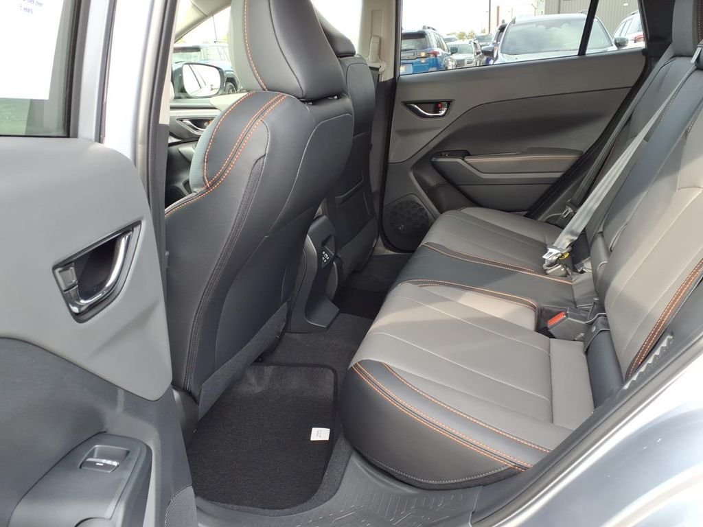 New 2026 ICE SILVER METALLIC Subaru Limited Hybrid image 5