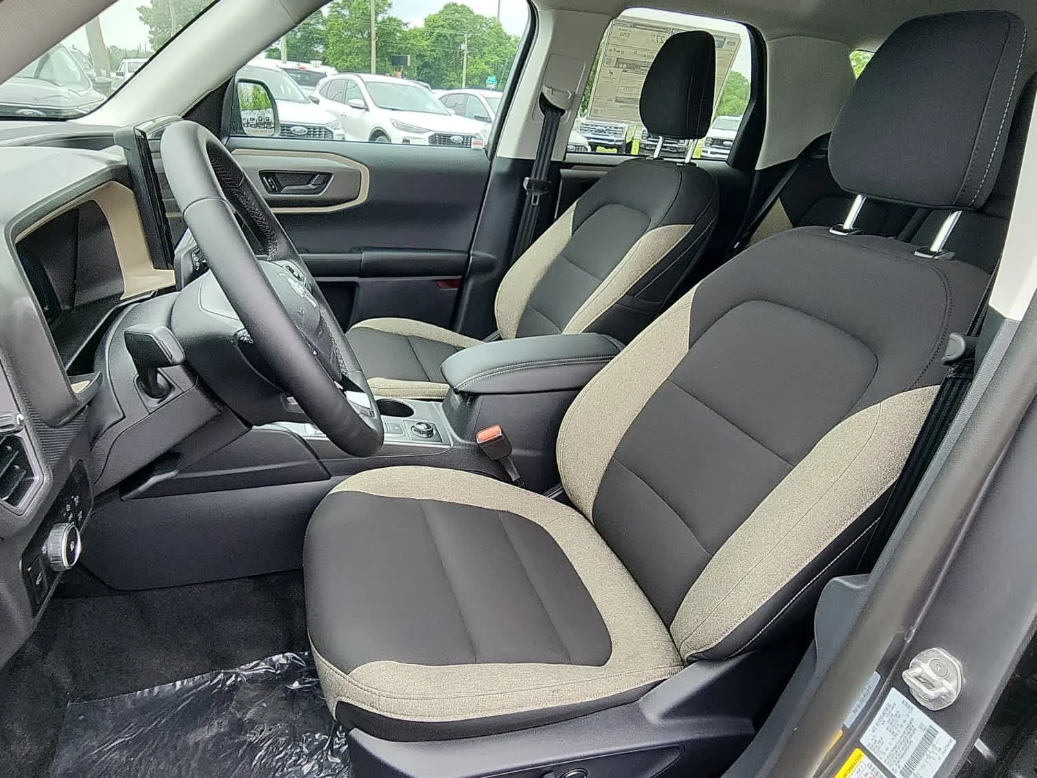 Used 2025 Carbonized Gray Metallic Ford Big Bend image 10