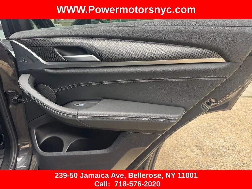 Used 2023 Gray BMW M40i image 30