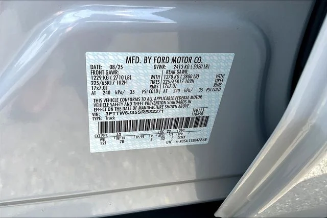 2025 Ford Maverick XLT - Photo 13