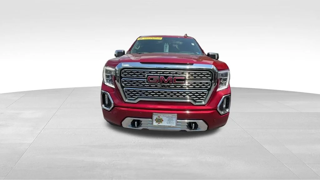 Used 2021 Red GMC Denali image 10