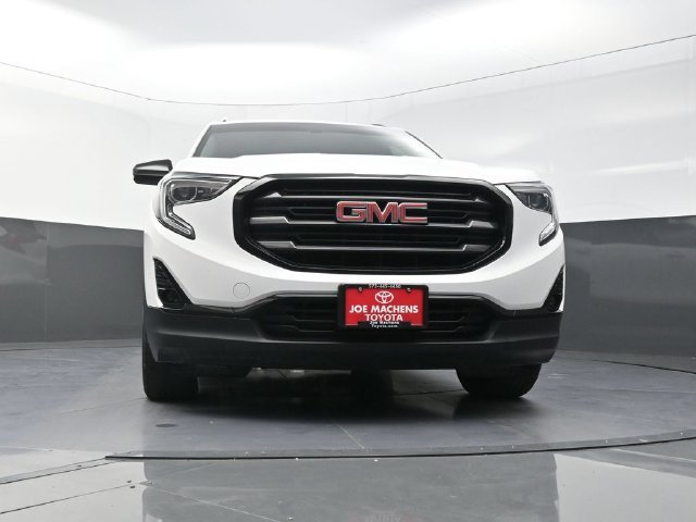 Used 2019 White GMC SLT image 35