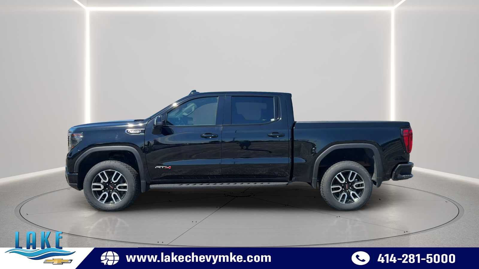 Certified Used 2022 Onyx Black GMC AT4 image 6