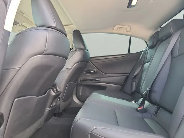 Used 2022 Gray Lexus ES 350 image 11