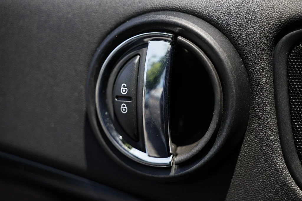Used 2023 Rooftop Gray Metallic MINI Signature image 16