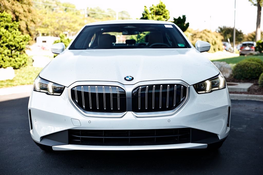 Certified Used 2026 Mineral White Metallic BMW 530i image 13