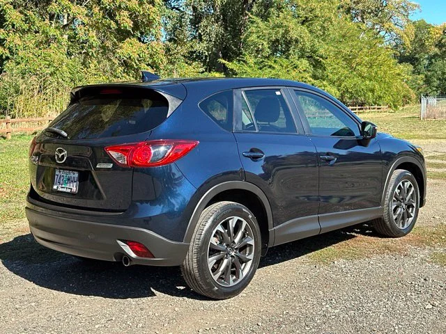 Used 2016 Deep Crystal Blue Mica Mazda Grand Touring image 9