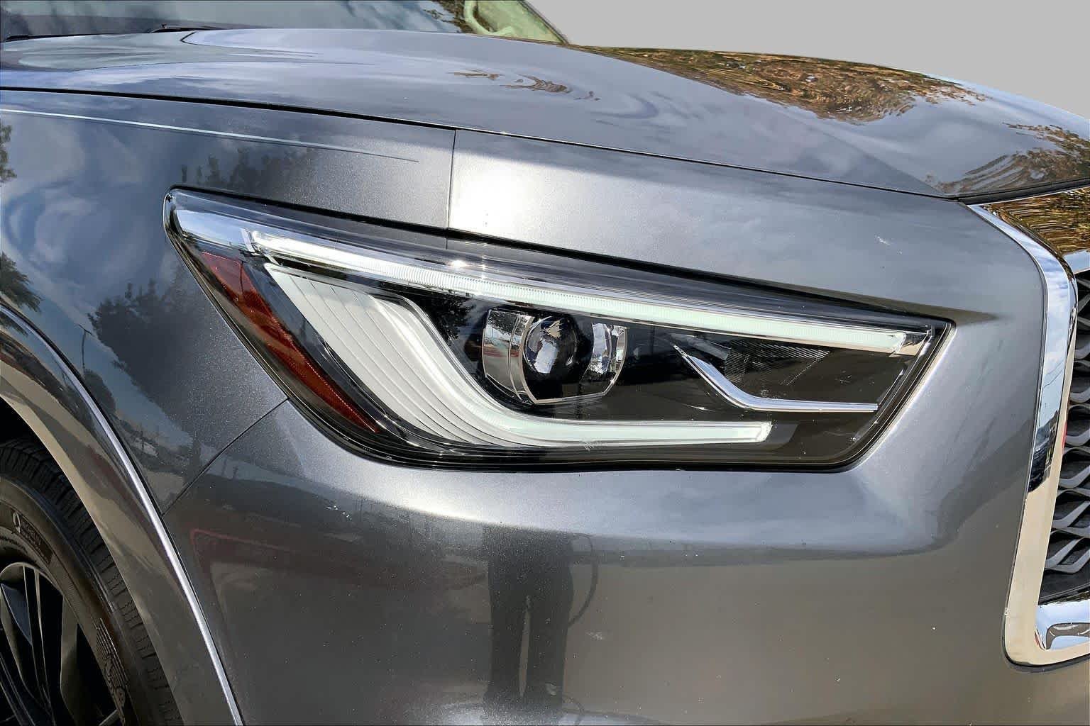 Used 2019 Graphite Shadow INFINITI LUXE image 26