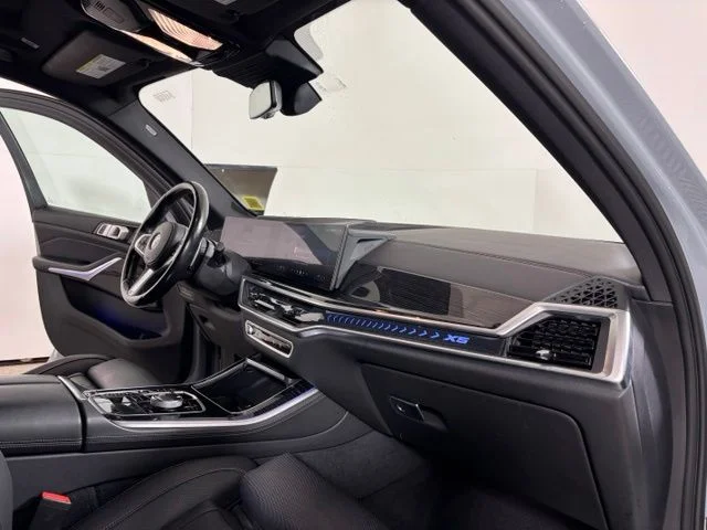 Used 2024 Brooklyn Grey Metallic BMW xDrive40i image 22