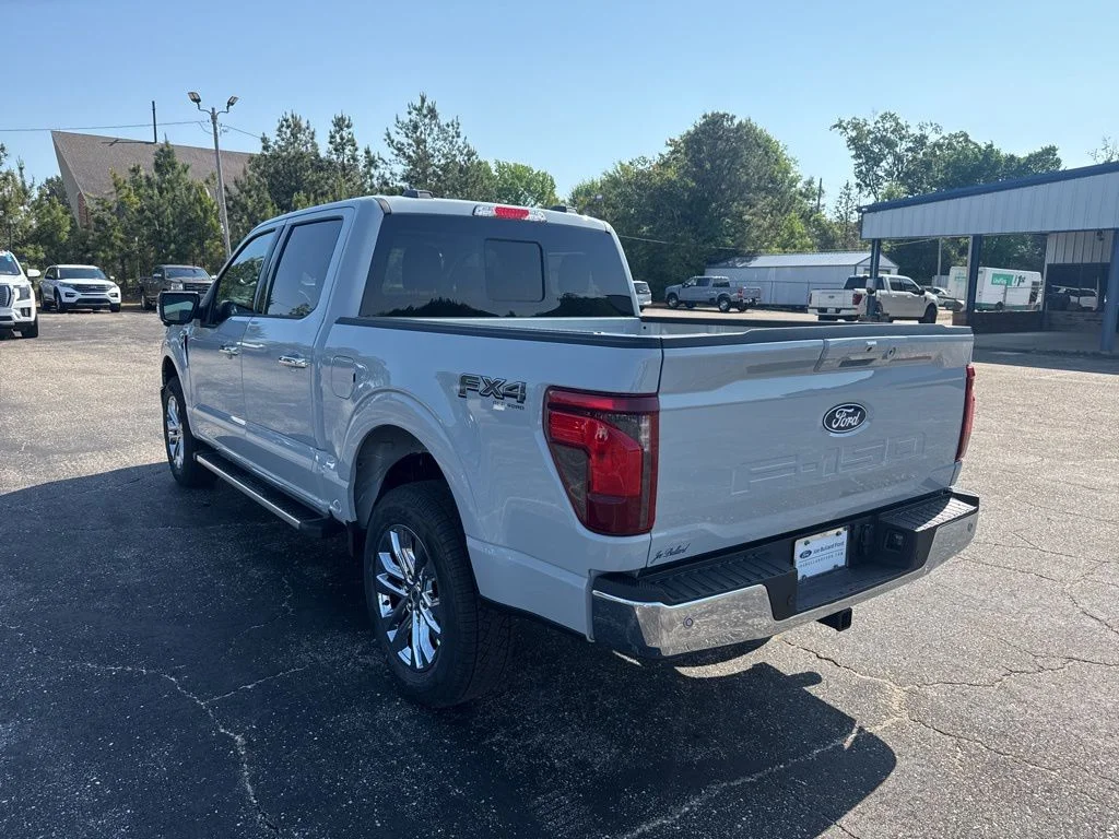 New 2026 Avalanche Ford XLT image 21