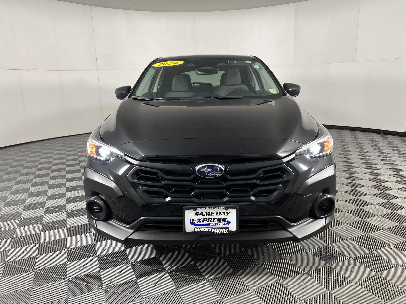 Used 2024 Crystal Black Silica Subaru Base image 17