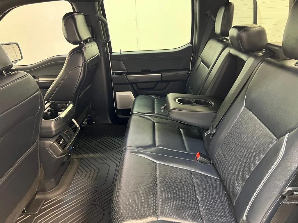 Used 2025 White Ford Lariat image 29