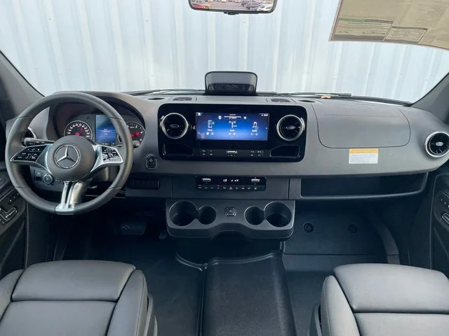New 2025  Mercedes-Benz Passenger 144 WB image 7