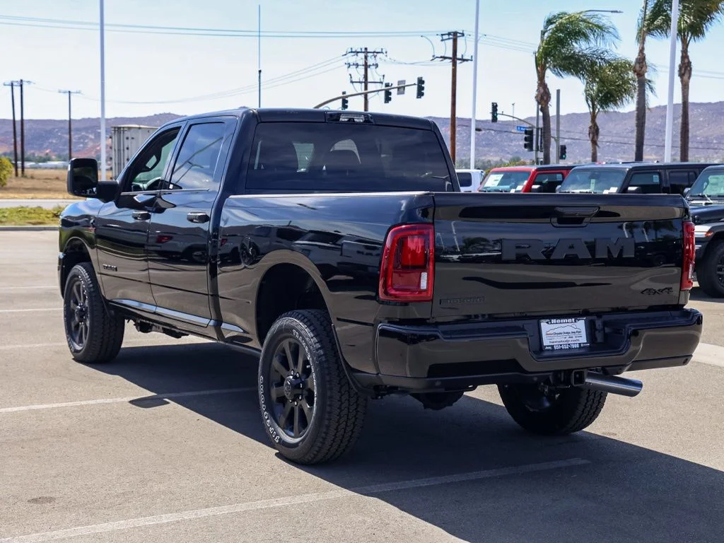 New 2026 Diamond Black Crystal Pearlcoat RAM Big Horn Night Edition image 92