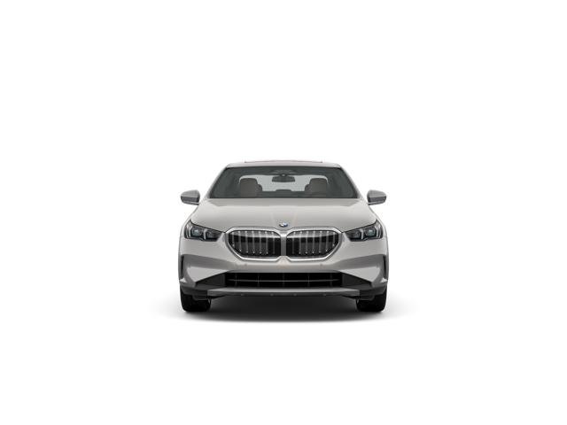 New 2027 Oxide Grey Metallic BMW 530i image 2