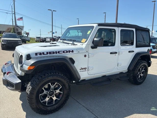 Used 2018 Bright White Clearcoat Jeep Unlimited Rubicon image 3