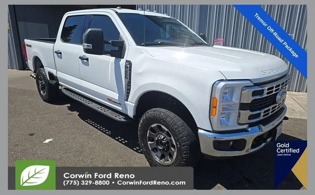 Used 2023 Oxford White Ford XLT image 1