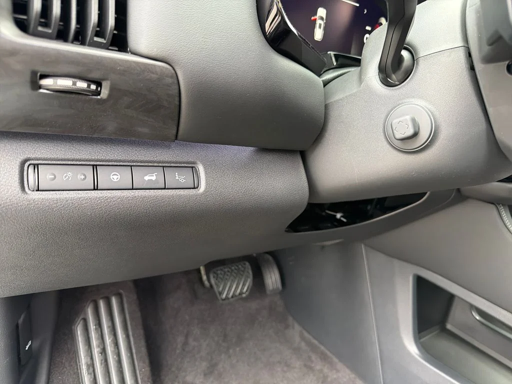 New 2026 Everest White Pearl TriCoat Nissan Platinum image 19