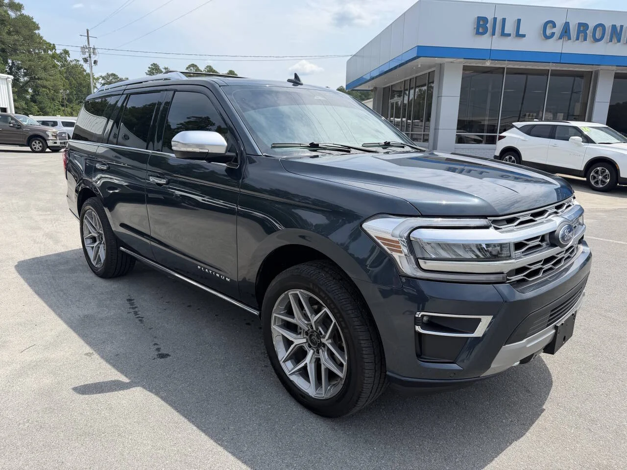 Used 2023 Stone Blue Ford Platinum 4x4 4dr SUV image 10
