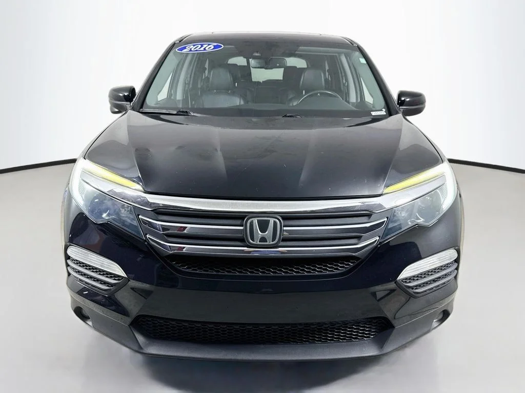 Used 2016 Crystal Black Pearl Honda EX-L image 2