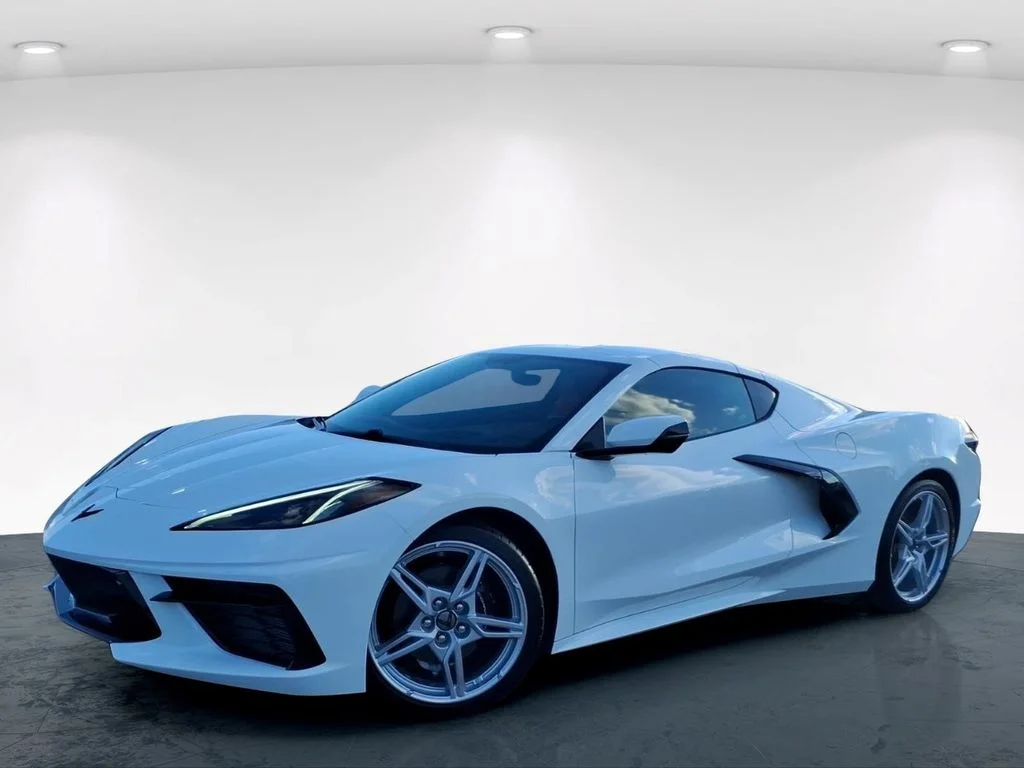 Used 2020 White Chevrolet Stingray image 2