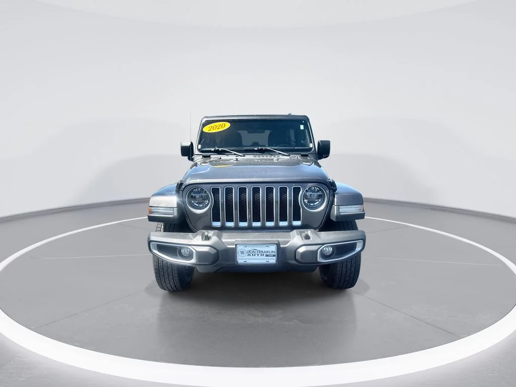 Used 2020 Gray Jeep Unlimited Sahara image 3