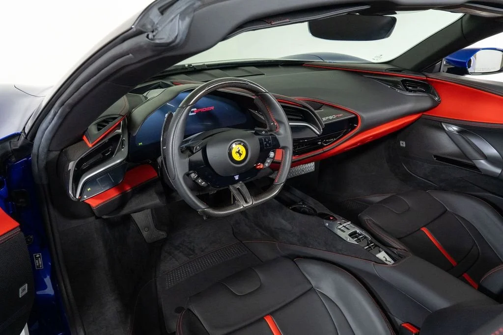 Used 2022 Extra Sample Ferrari Base image 4