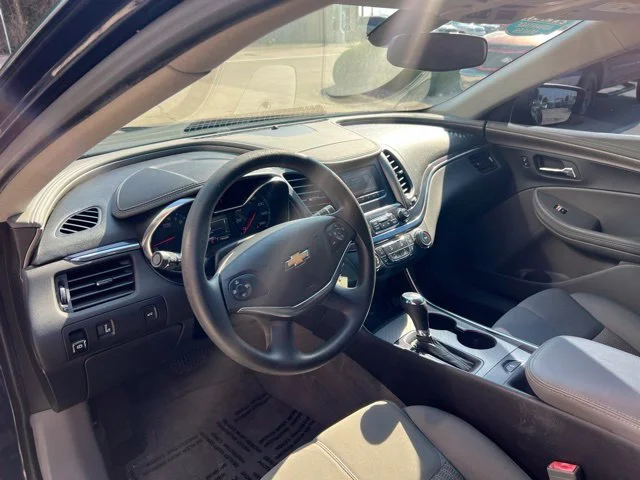 Used 2016 Blue Chevrolet LS image 9