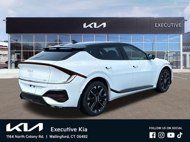New 2026 Glacial White Pearl / Black Ro Kia GT-Line AWD image 4