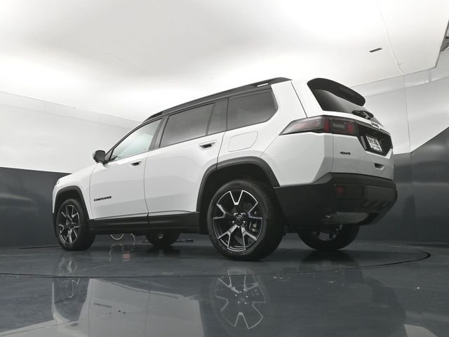 New 2026 Bright White Clear-Coat Exterior Paint Jeep Overland image 22