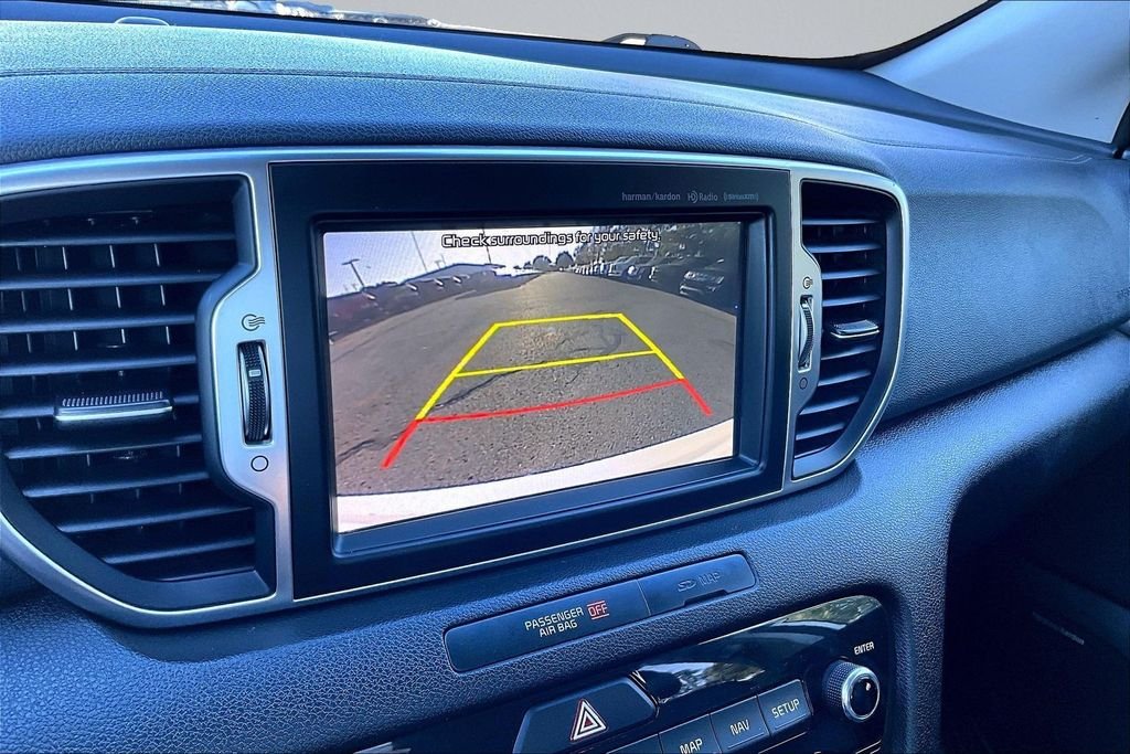 Used 2019 White Kia SX image 21